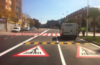 Ecobam instala badenes reductores de velocidad en Sant Andreu de la Barca