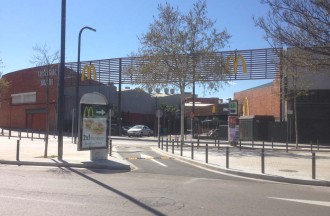 Sustitución de badenes de caucho por badenes de hierro Ecobam RDV en Hospitalet de Llobregat